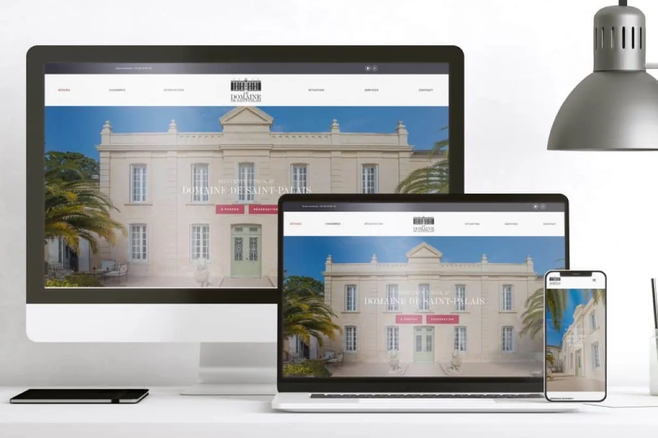 Site internet responsive consulté sur ordinateur, tablette et téléphone